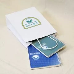 白色直式彩色印刷紙袋