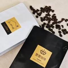 矩形赤牛皮貼紙近照展示