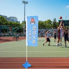 客製立旗應用於運動比賽現場